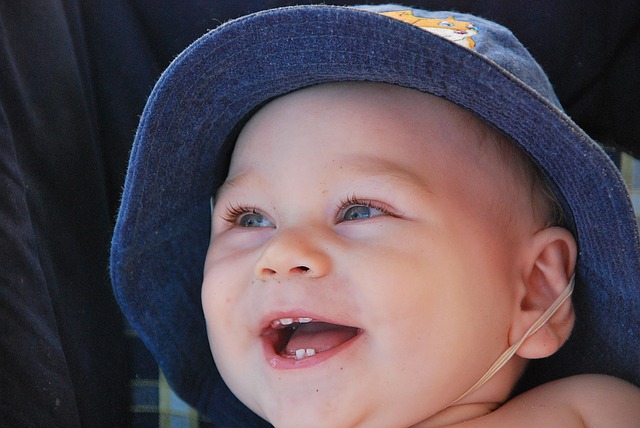 Dr. Lisa Lu Davis, Paso Robles Dentist, Releases ‘Help For Teething Babies’